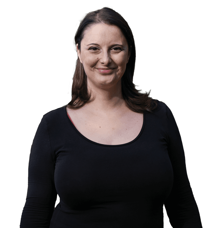 Nel mio lavoro ho fatto più volte esperienza di quanto sia più resiliente un terreno ricco di alberi, rispetto ad uno su cui non ve ne sono. Gli alberi sono creature legate al luogo in cui si trovano e per questo, forse, sono così capaci di prendersene cura. Lo arricchiscono con la loro presenza, lo proteggono, lo rendono più sano. Che si tratti dei suoli, delle acque o dell'aria. Piantare alberi significa davvero contribuire a rendere il pianeta non solo più verde, ma proprio più sano.