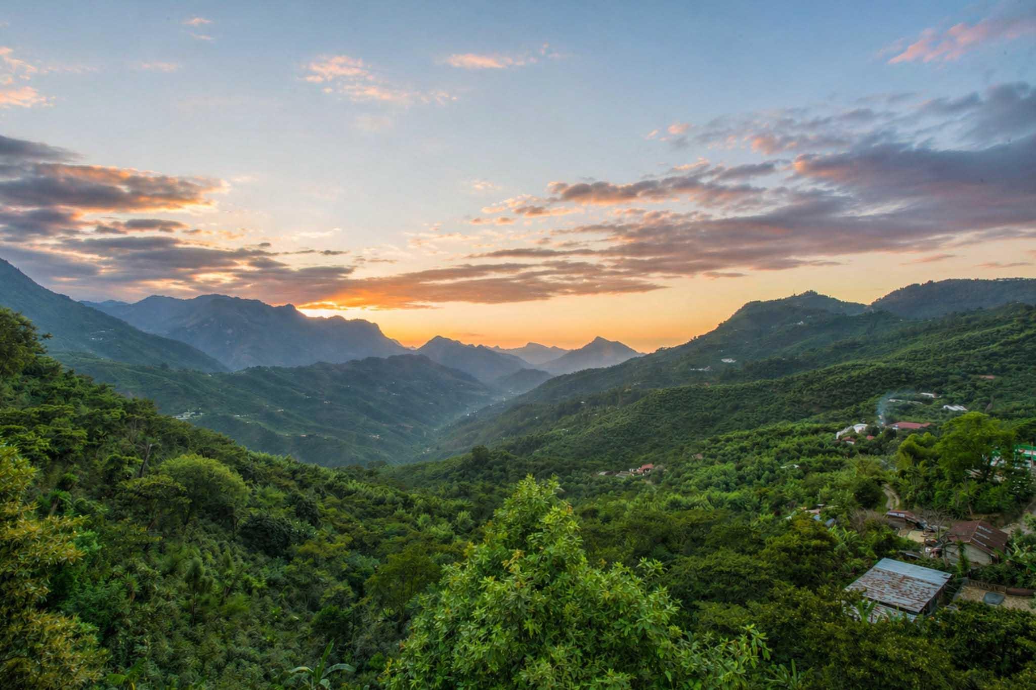Guatemala background